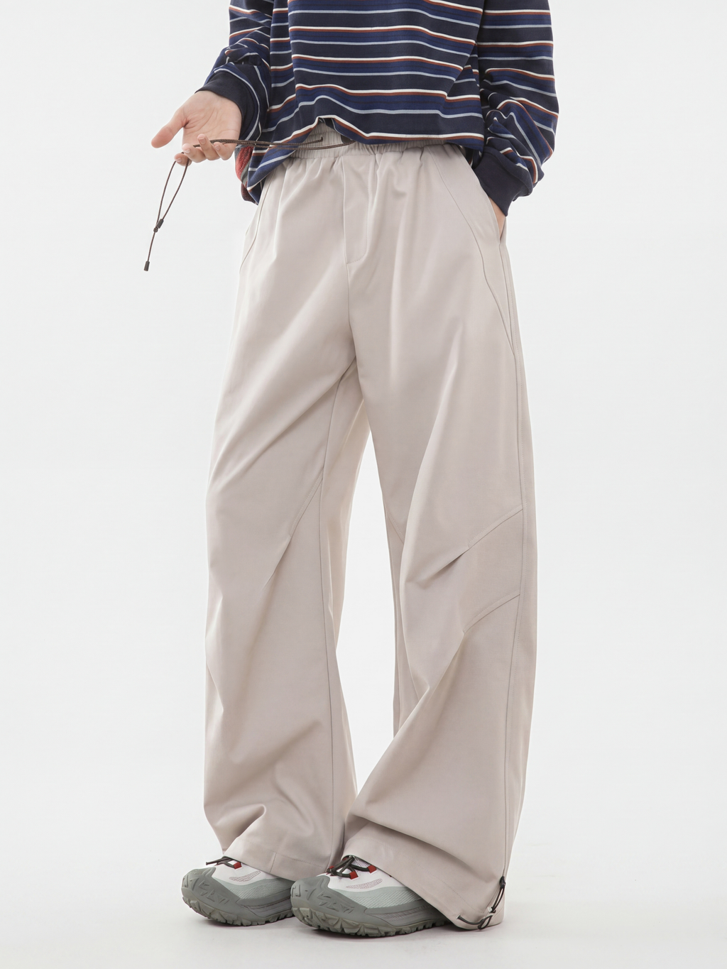 FlintPeak - Ruched Drawstring Utility Pants