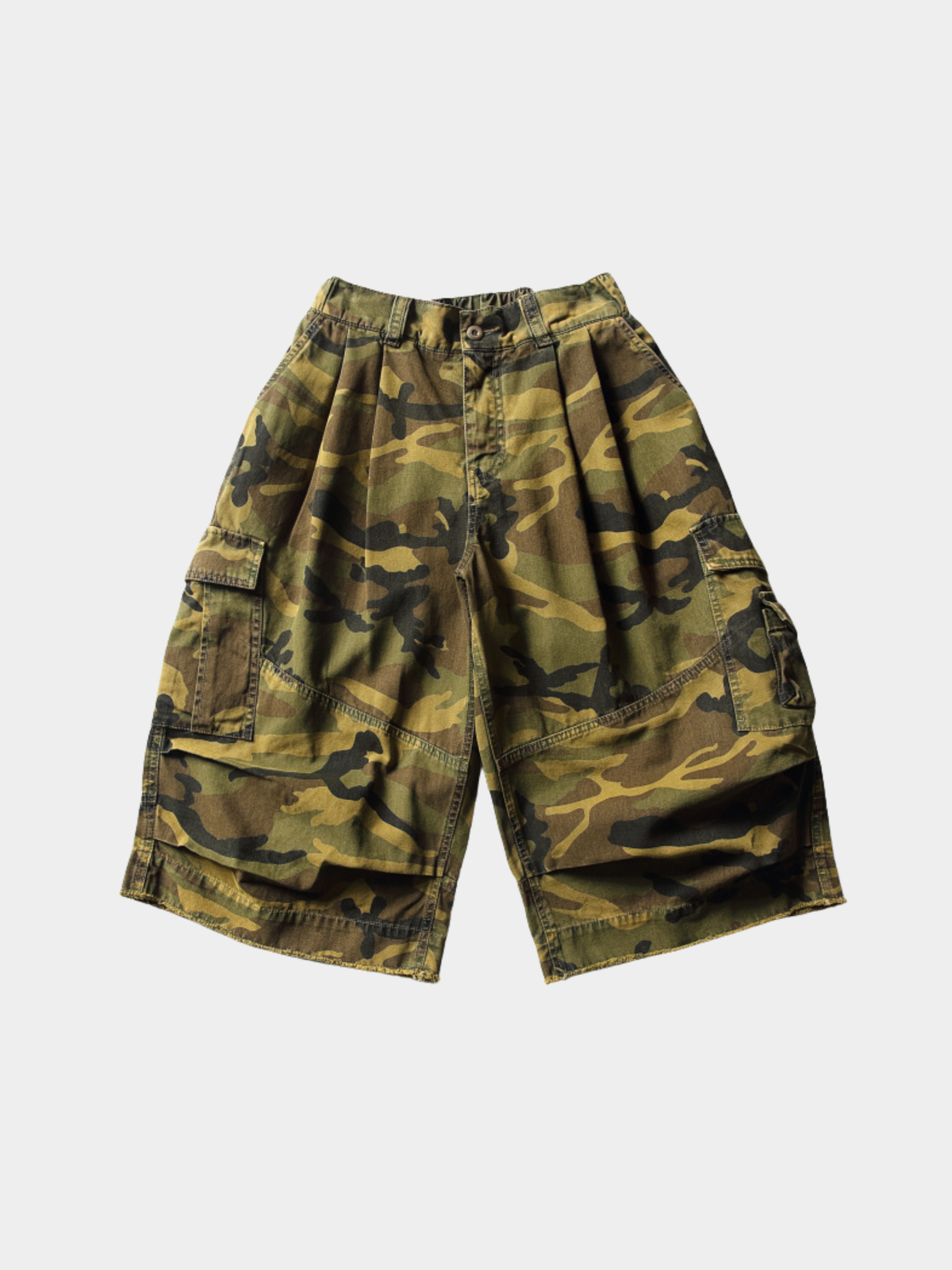 CampShell - Unisex Multi-Pocket Camouflage Relaxed Shorts
